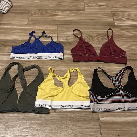 calvin klein bra bundle - Picture 3 of 3